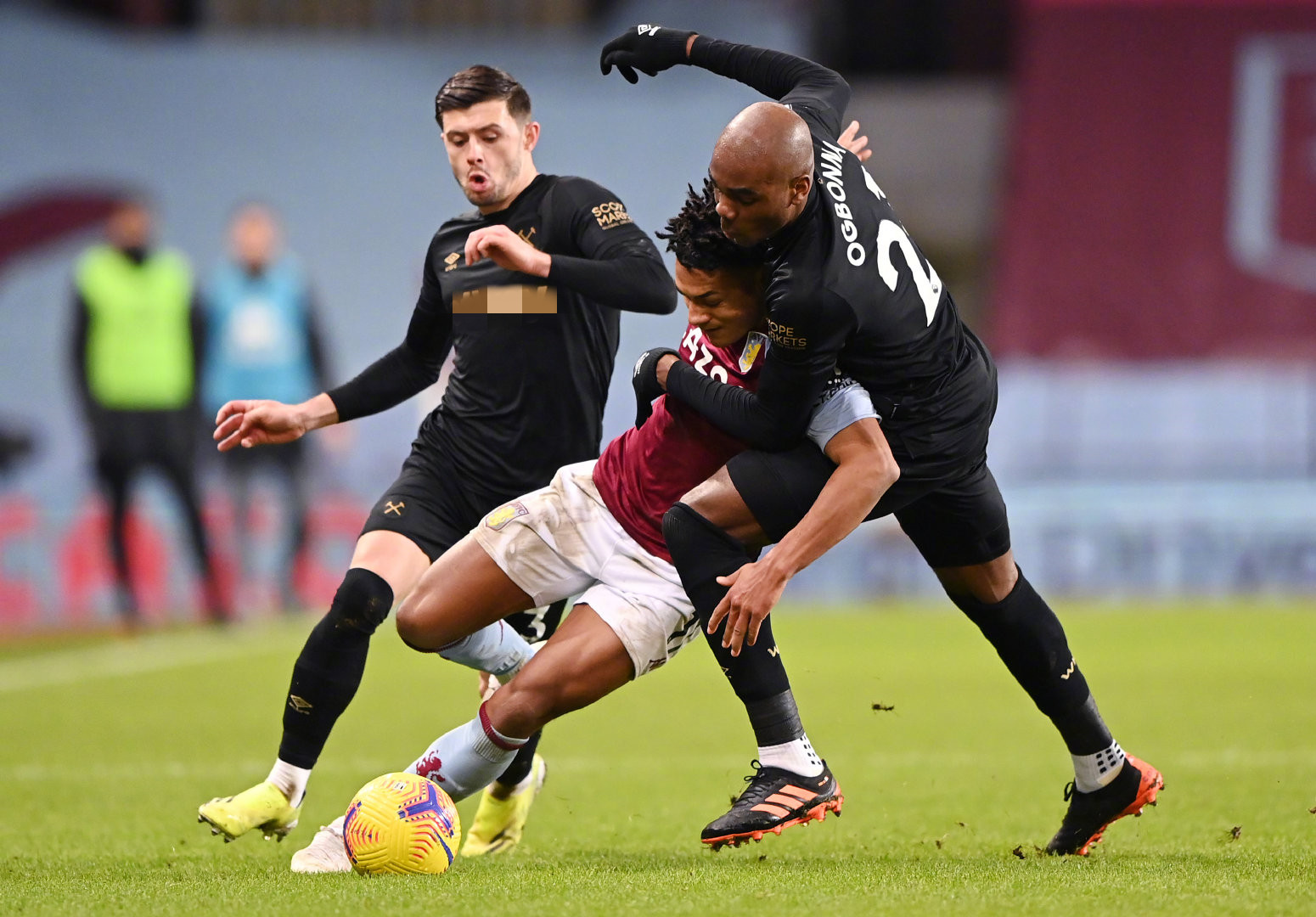 我国男子接 我国男子接